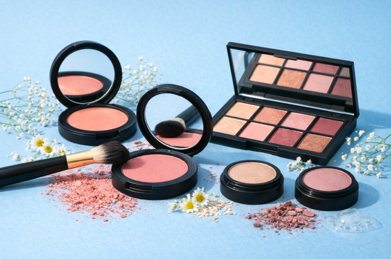 vegan organic and cruelty-free blushes and eyeshadows made with natural ingredients