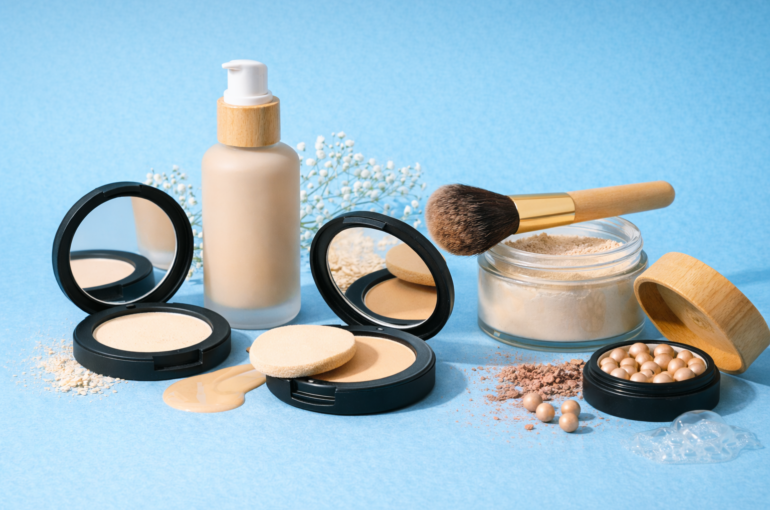 vegan organic and cruelty-free foundations and powders made with natural ingredients